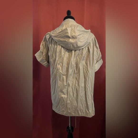 Zenergy By Chico’s Crushed Foil Bubble Jacket Champagne Size 2 - Picture 3 of 6